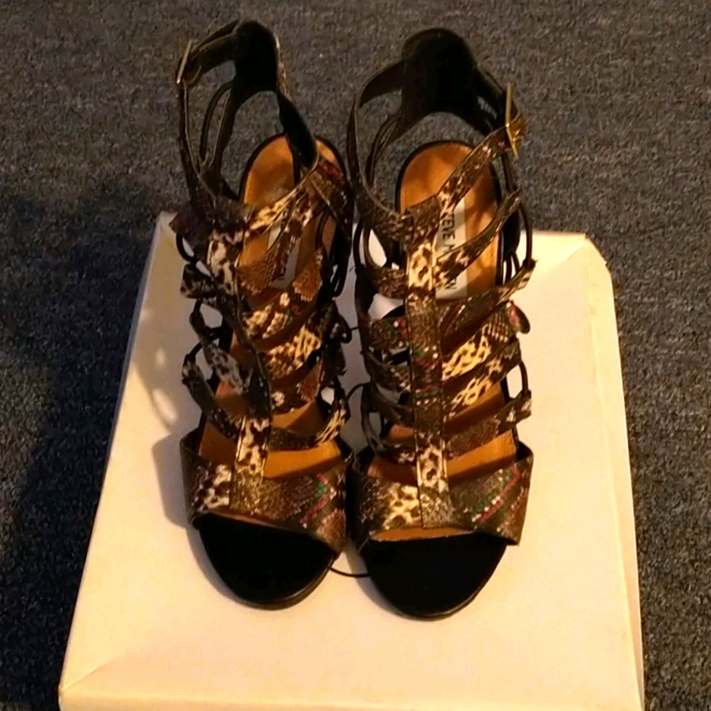 Steve Madden snake print heels